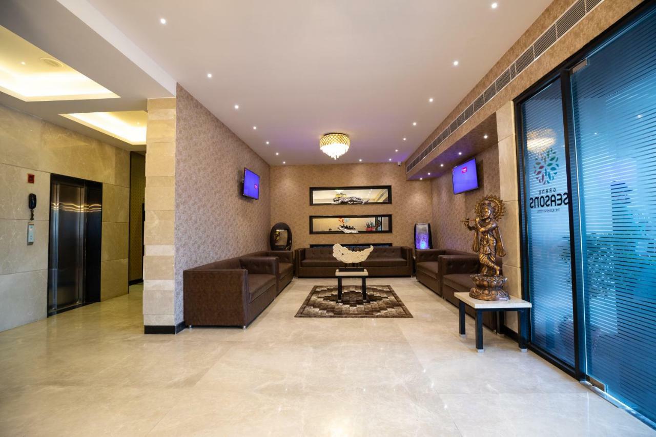 Fabhotel Prime Grand Seasons Bangalore Exterior photo
